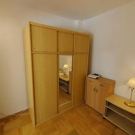 1,5-zi-wohnung Muenchen Pasing Mit Tg-stellplatz * Niederdorla