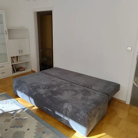 1,5-zi-wohnung Muenchen Pasing Mit Tg-stellplatz Διαμέρισμα *