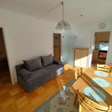 1,5-zi-wohnung Muenchen Pasing Mit Tg-stellplatz Διαμέρισμα